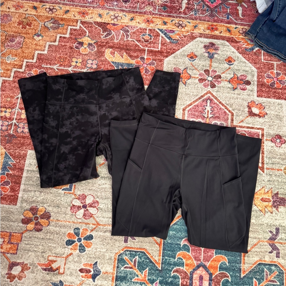 Lot of 2 CRZ YOGA Women’s Leggings with pockets